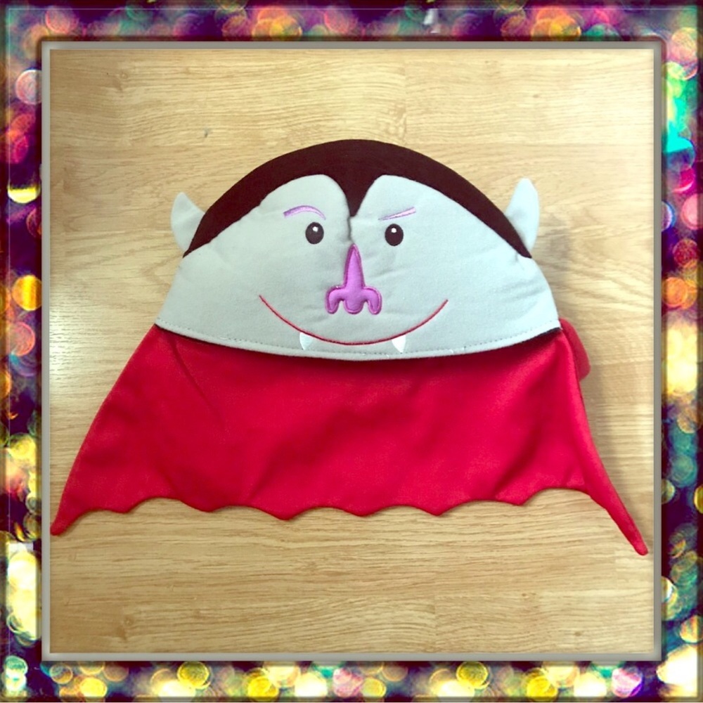 [GUND] vampire kids hat with cape Costume